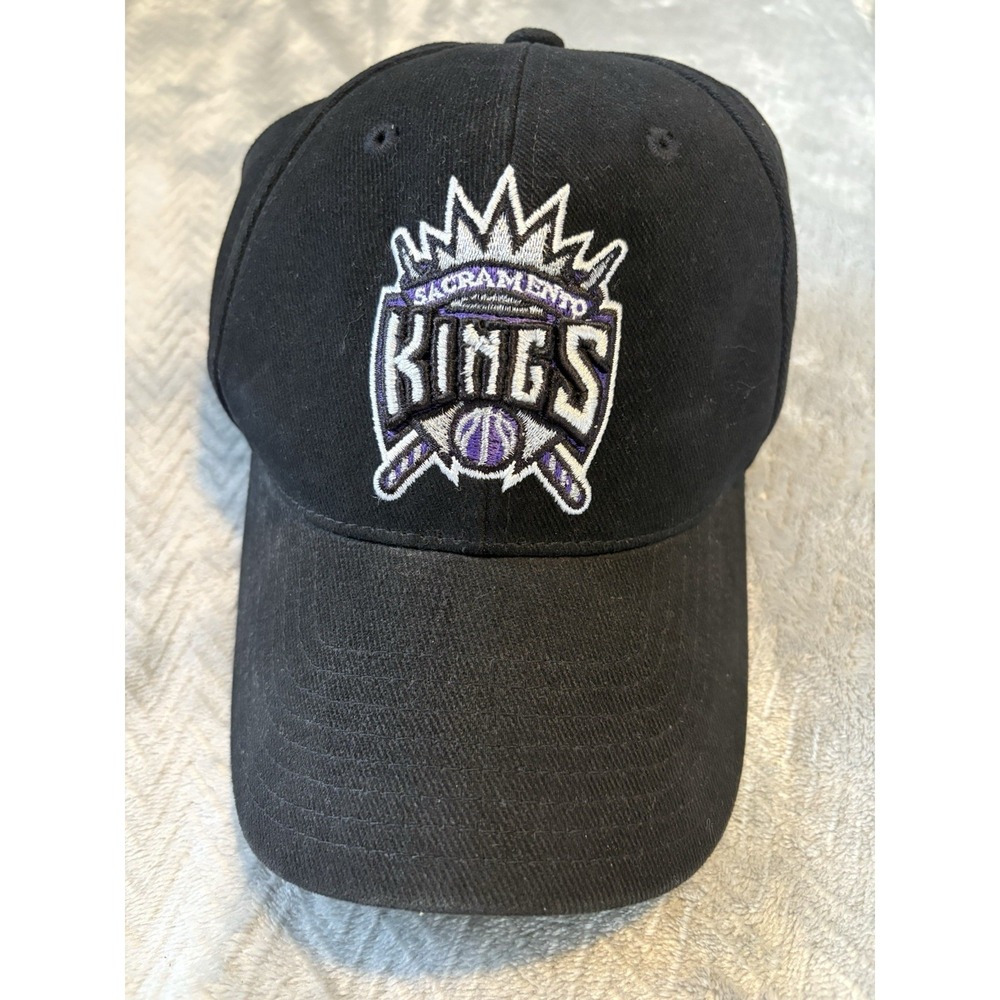 Vintage Sacramento Kings Select Series Hat Cap Adjustable Reebok NBA Black